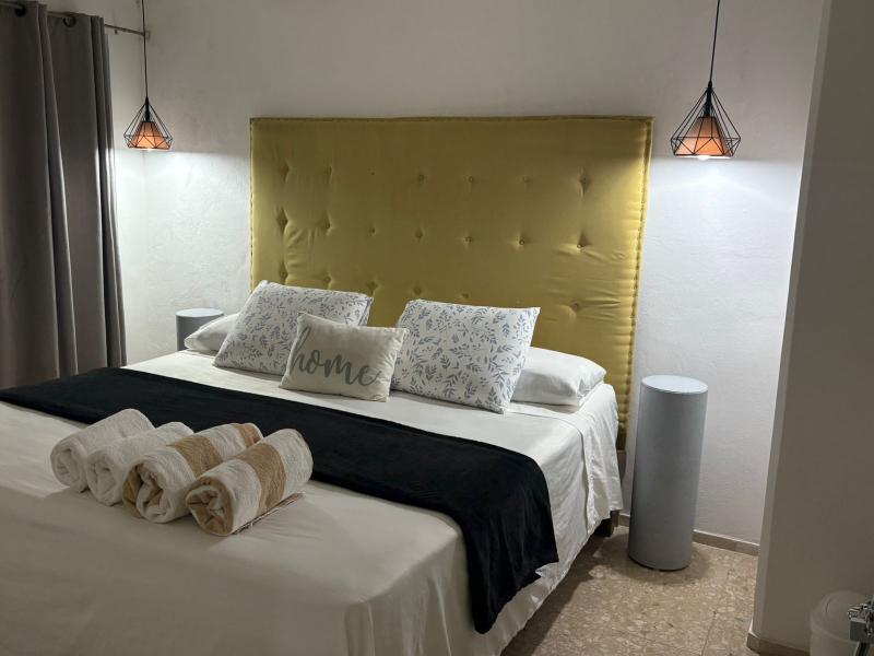 Recamara con Cama King Size