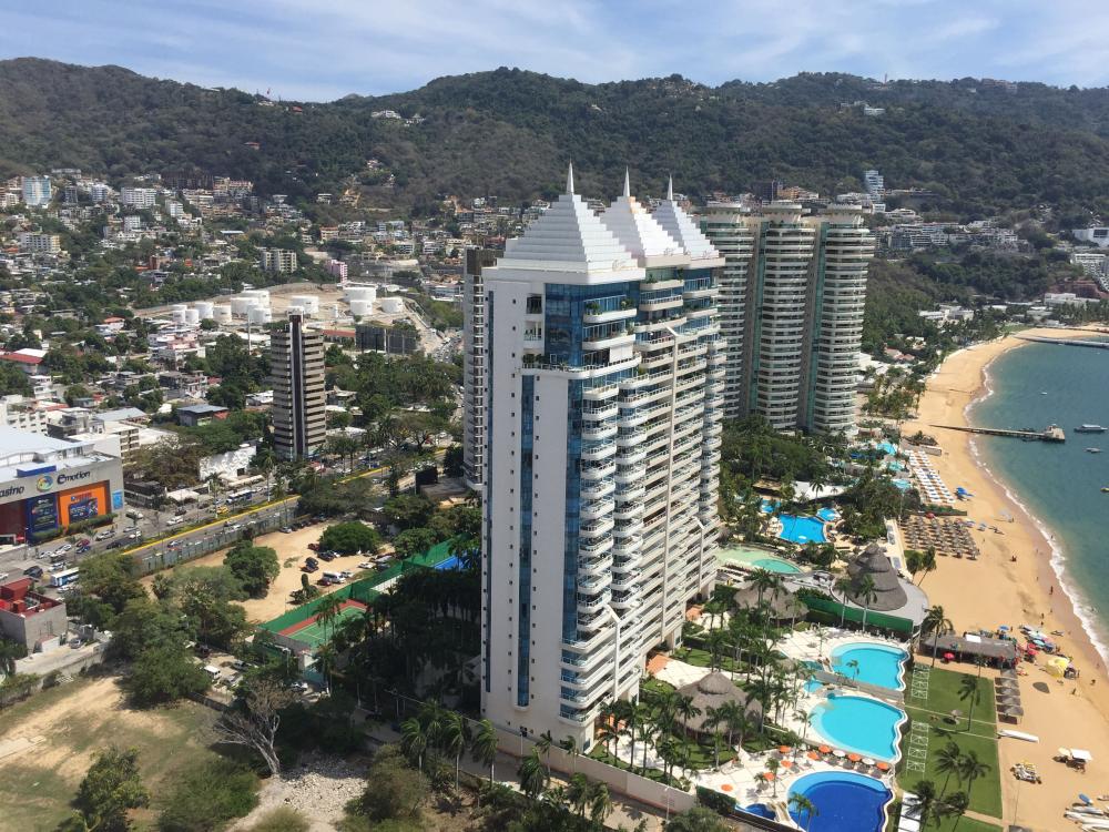 View of La Joya, Costa Victoria and Joyas de Brisamar from La Palapa in Acapulco